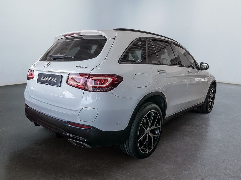 Mercedes-Benz GLC 300 2022