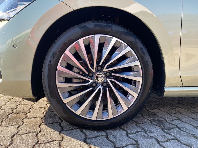Skoda Superb 2025