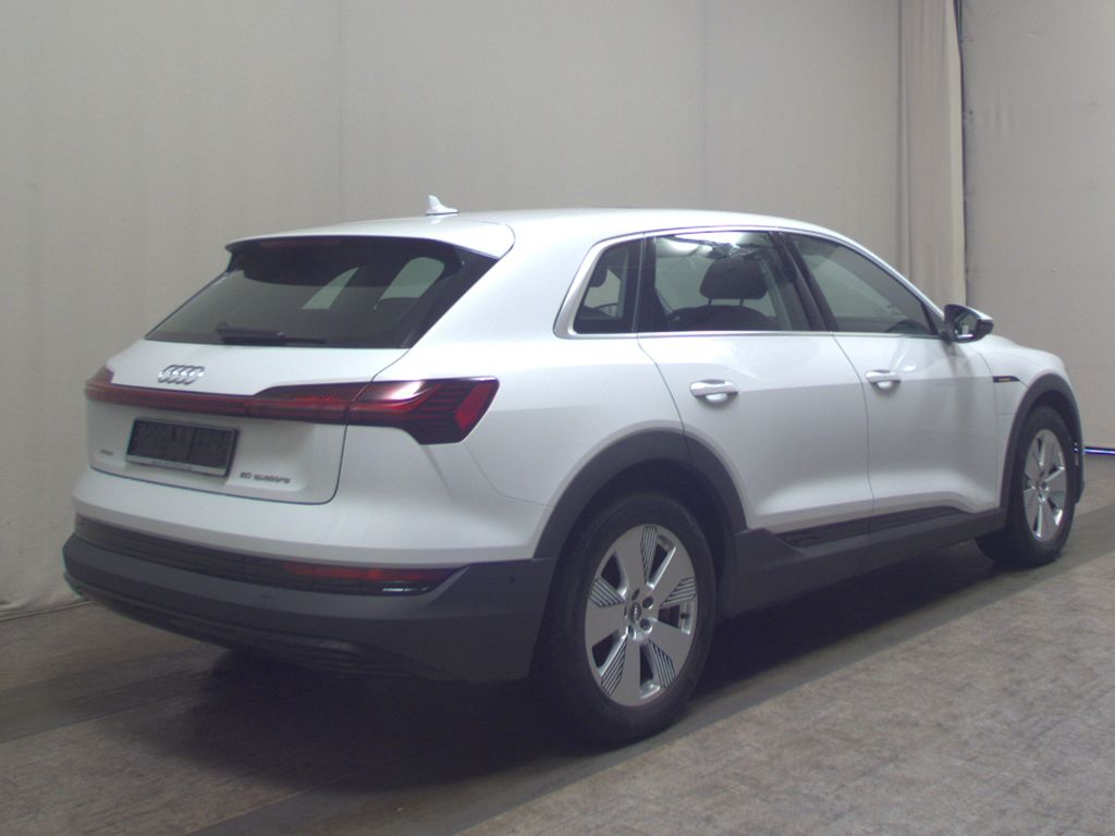 Audi e-tron 2021