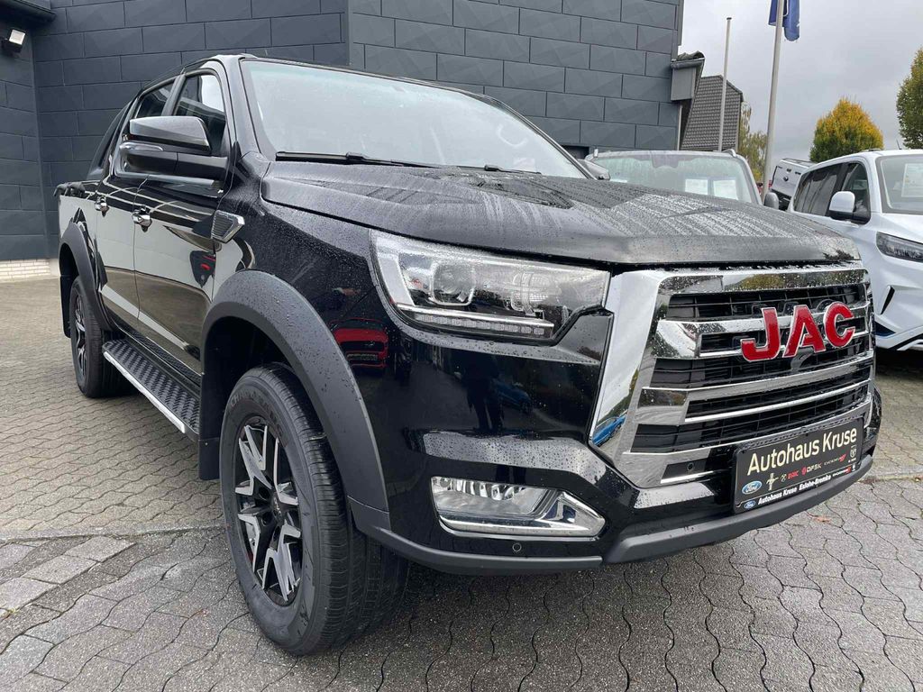 JAC 8 Pro