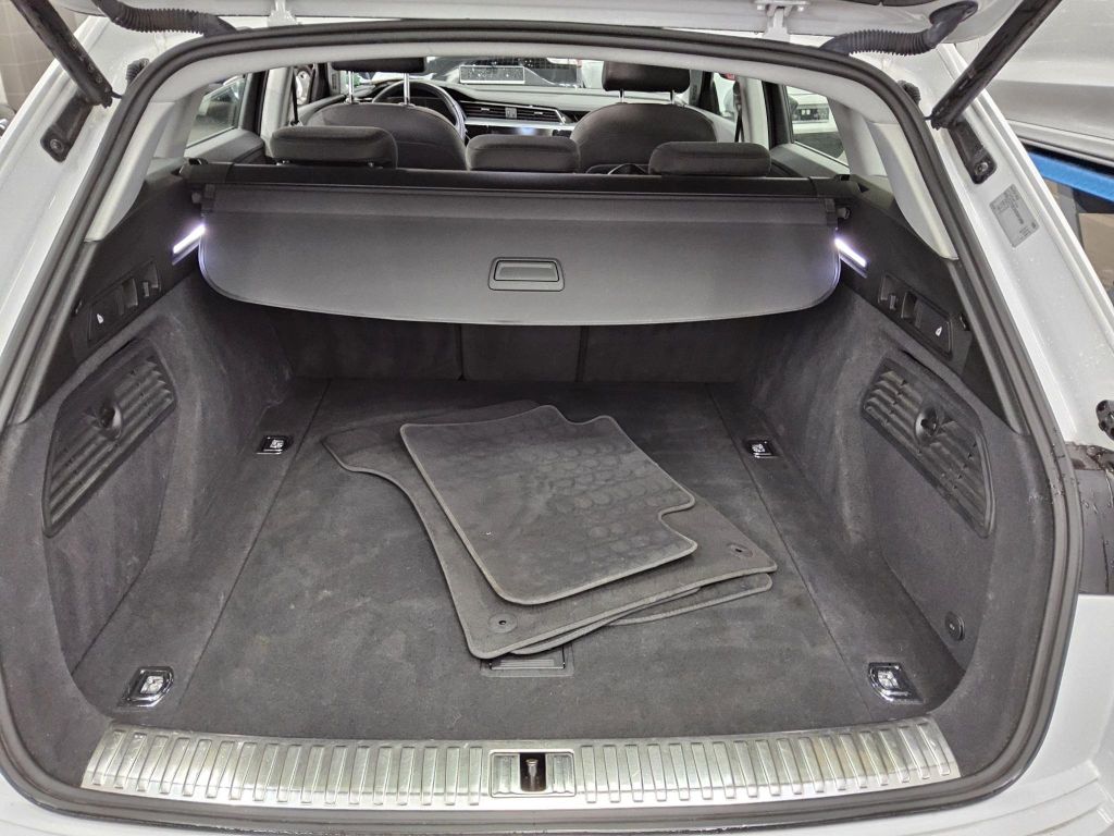 Audi e-tron 2021