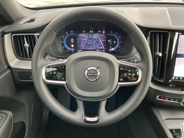Volvo XC60 2024