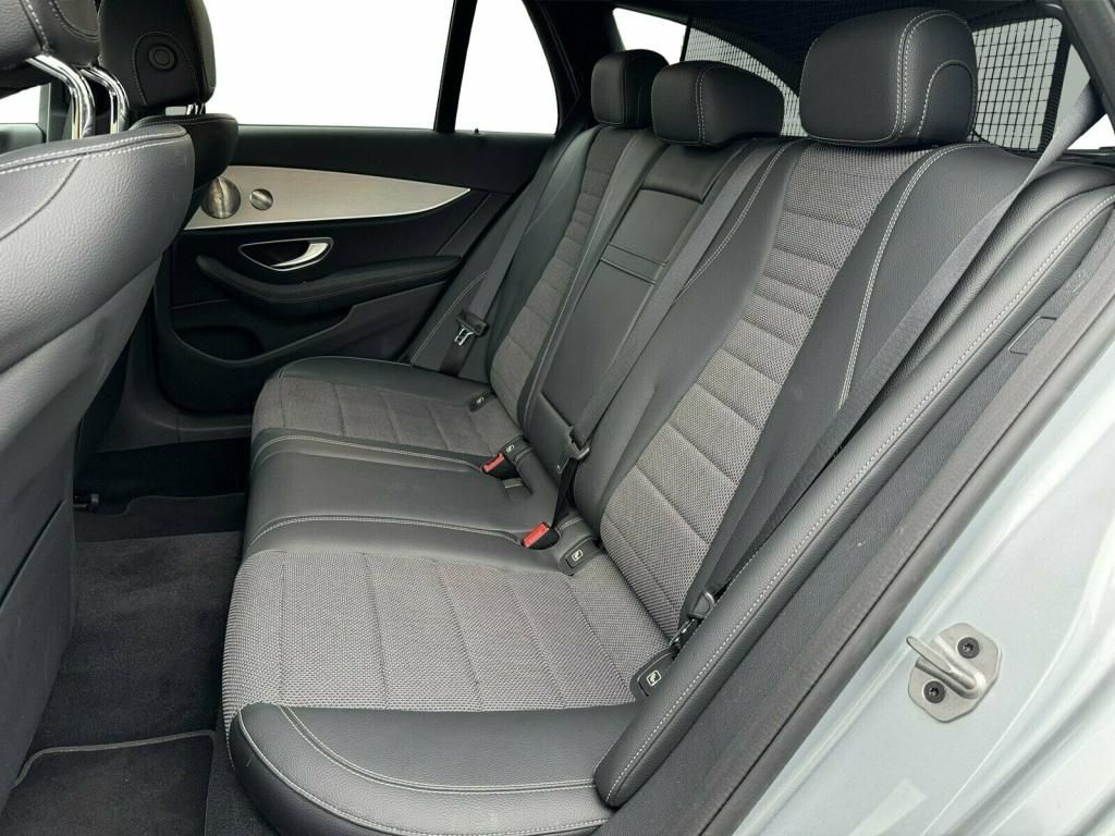 Mercedes-Benz E 300 2022