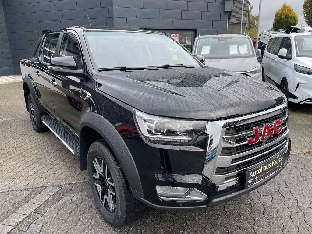 JAC 8 Pro