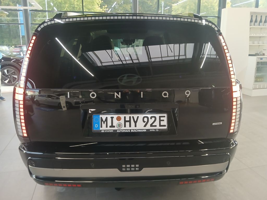 Hyundai IONIQ 9 2025