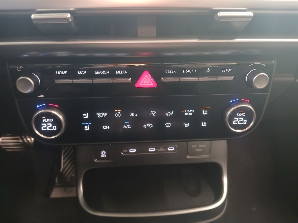 Hyundai IONIQ 9 2025