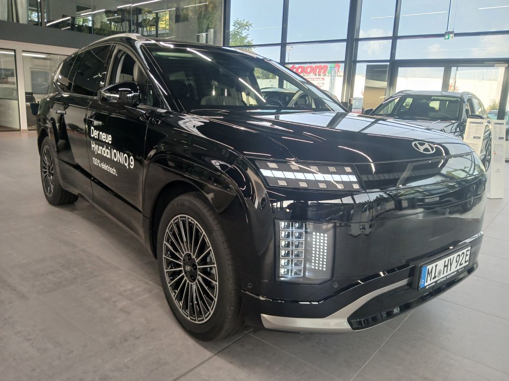 Hyundai IONIQ 9 2025