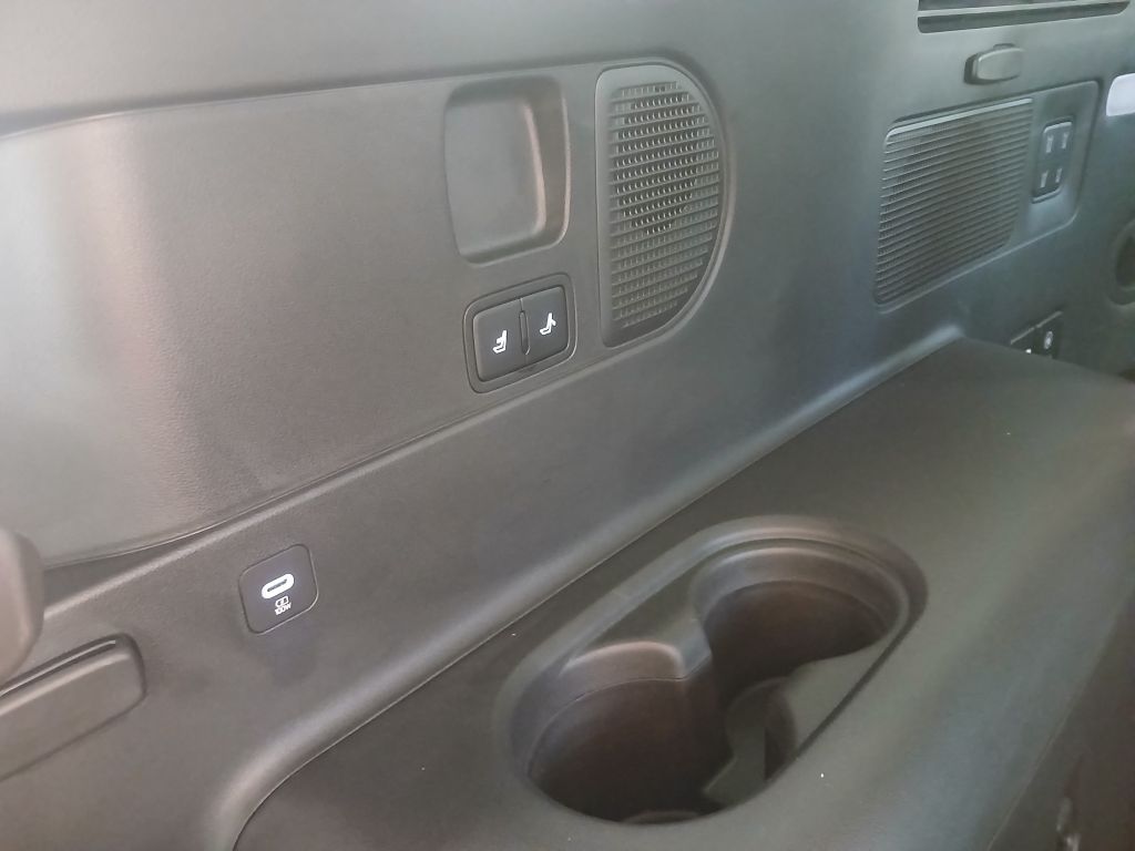 Hyundai IONIQ 9 2025