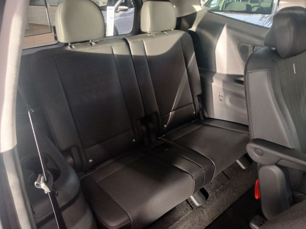 Hyundai IONIQ 9 2025