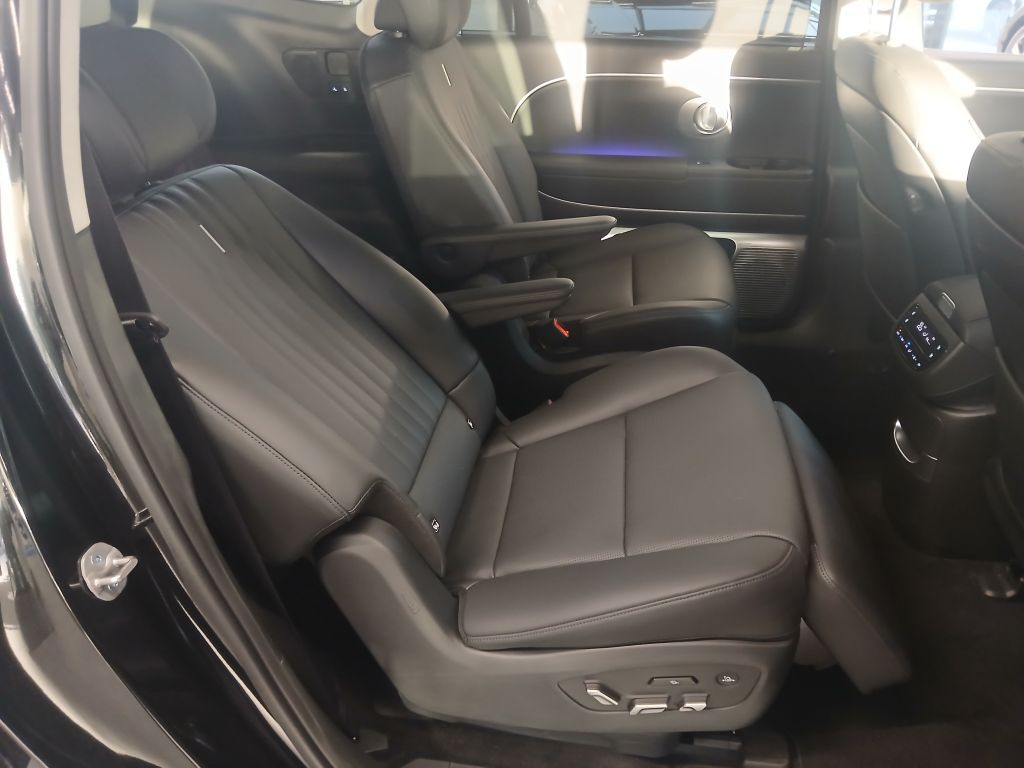 Hyundai IONIQ 9 2025