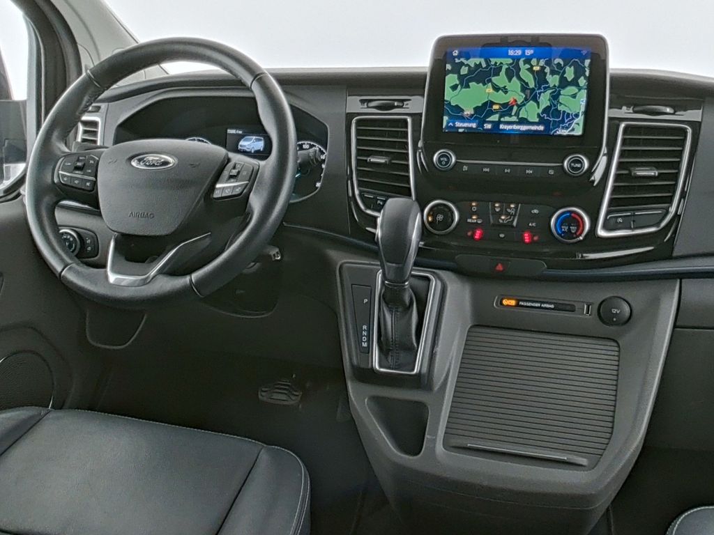 Ford Tourneo Custom 2022