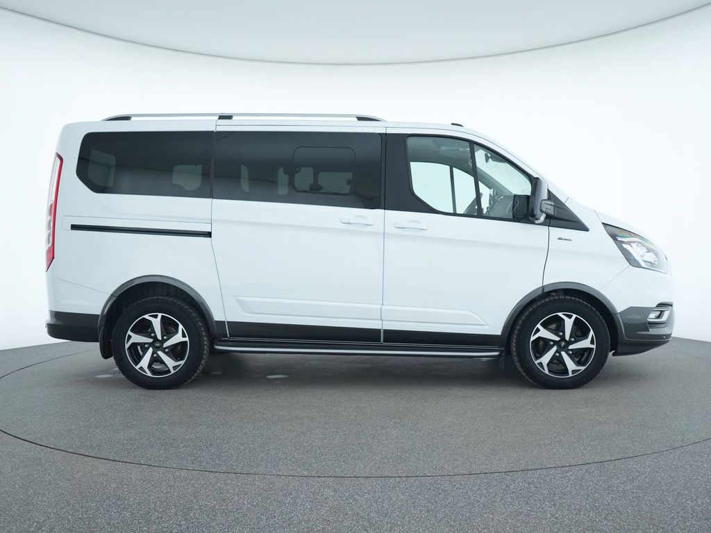 Ford Tourneo Custom 2022