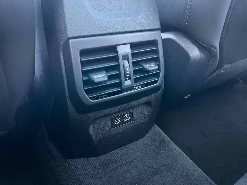 BMW 123