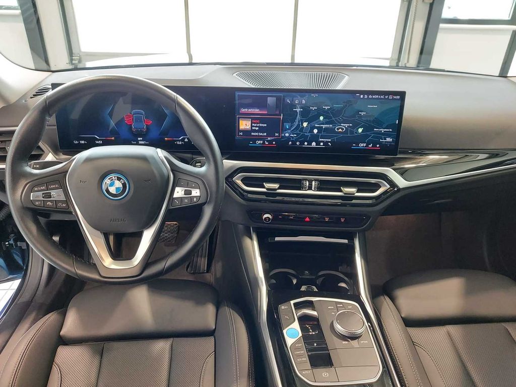 BMW i4 2023