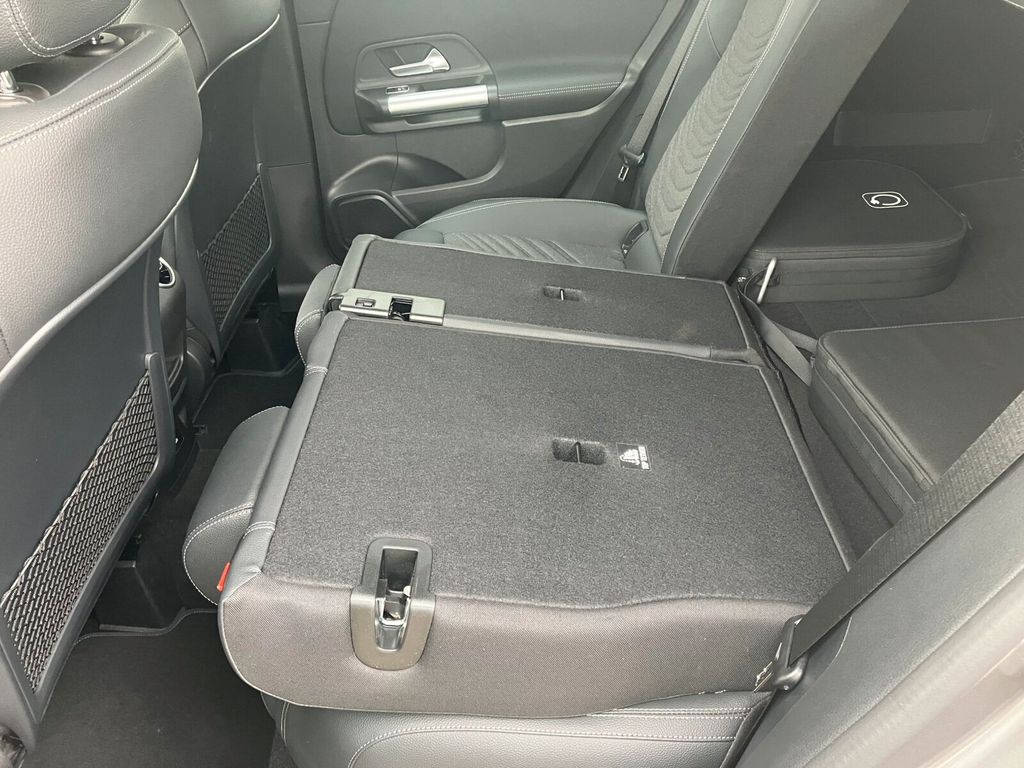 Mercedes-Benz B 250 2024