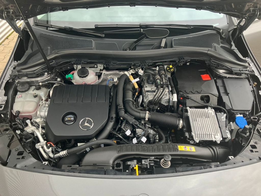 Mercedes-Benz B 250 2024