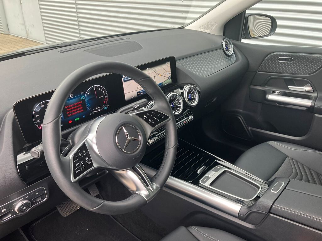 Mercedes-Benz B 250 2024