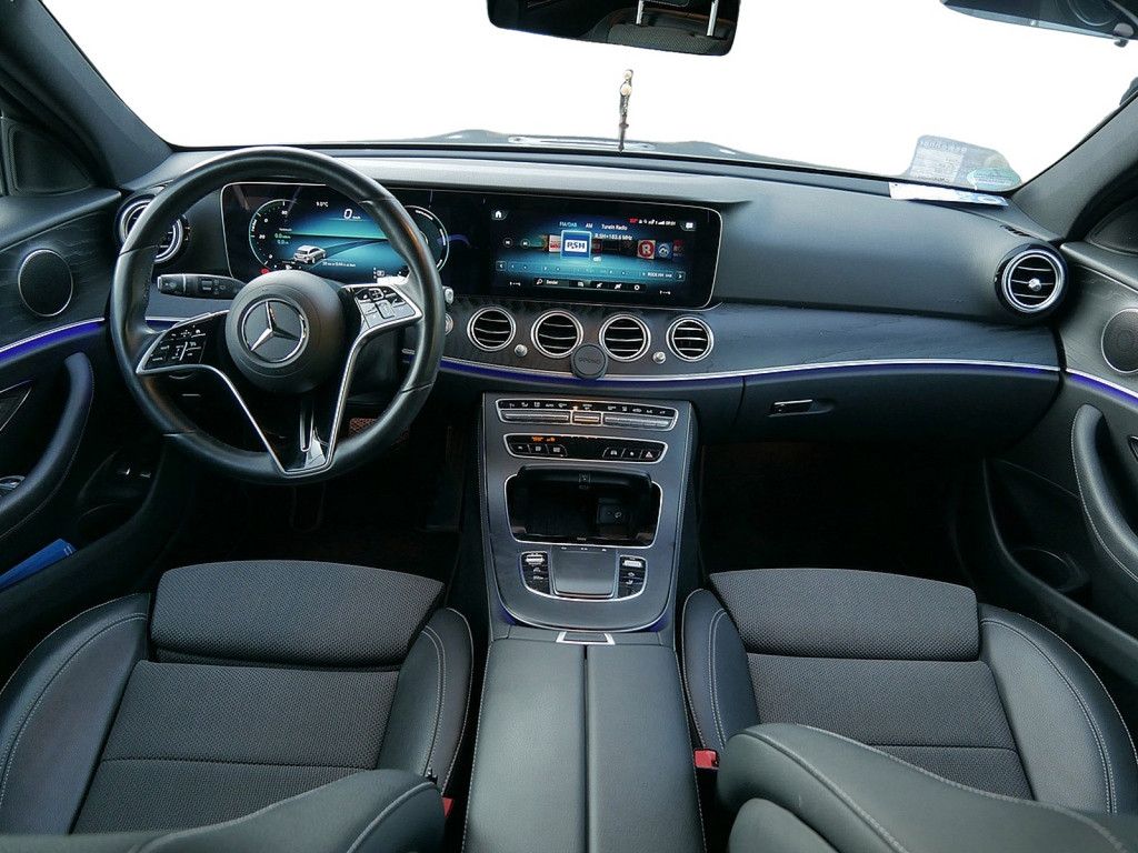 Mercedes-Benz E 300 2022