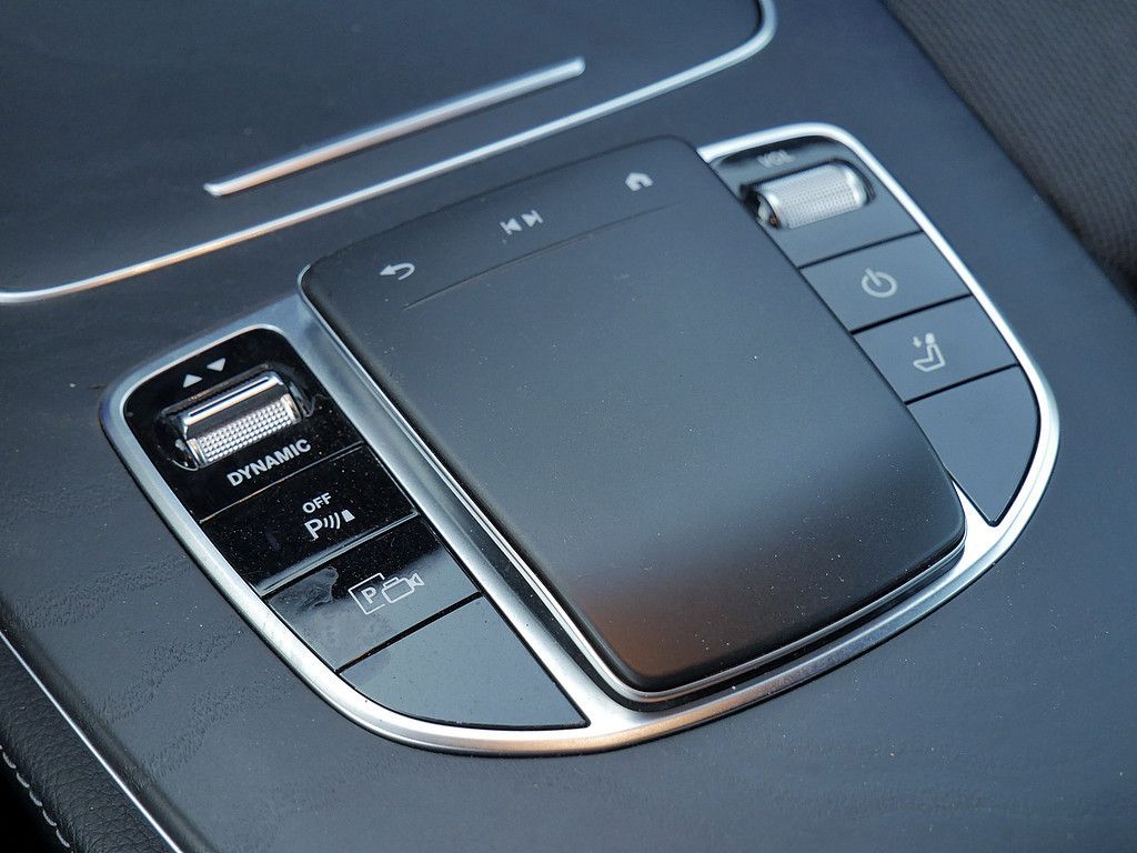 Mercedes-Benz E 300 2022