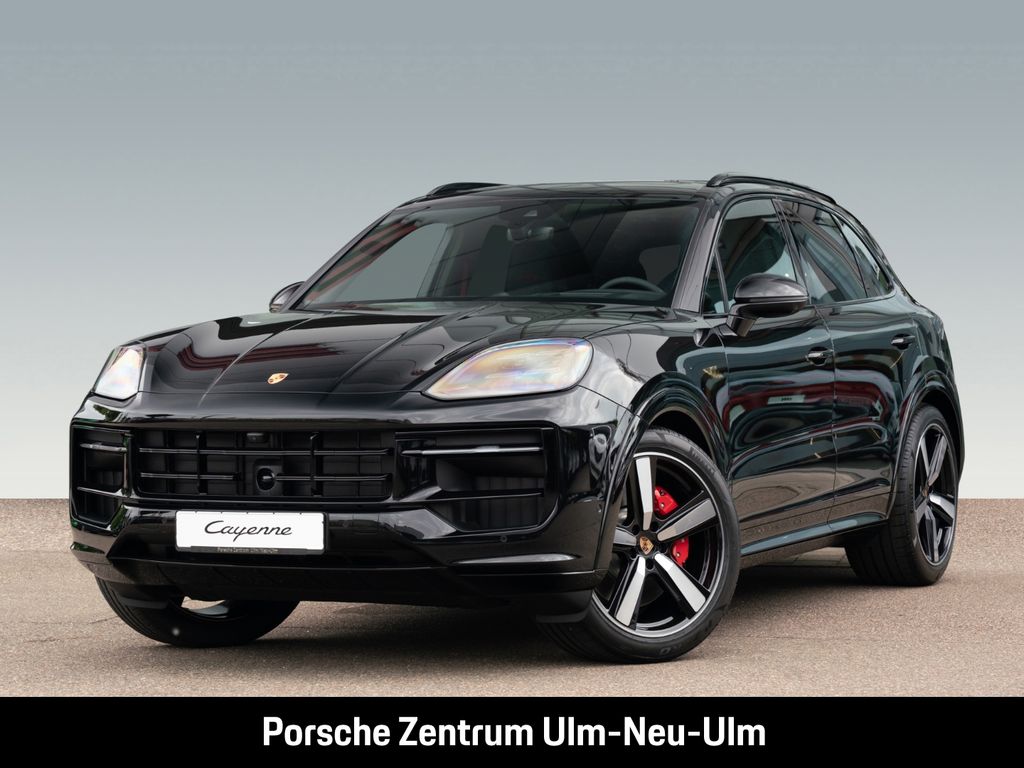Porsche Cayenne 2025