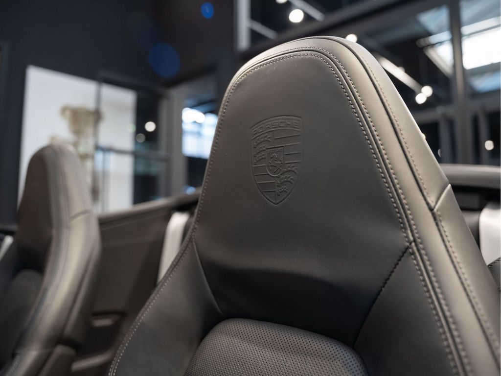 Porsche 992 2020
