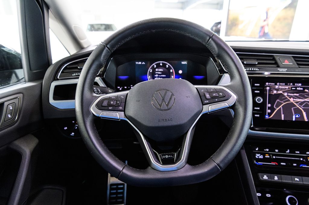 Volkswagen Touran 2025