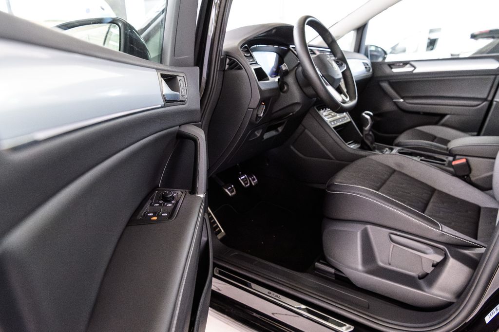 Volkswagen Touran 2025