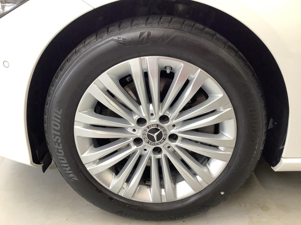 Mercedes-Benz C 220 2024