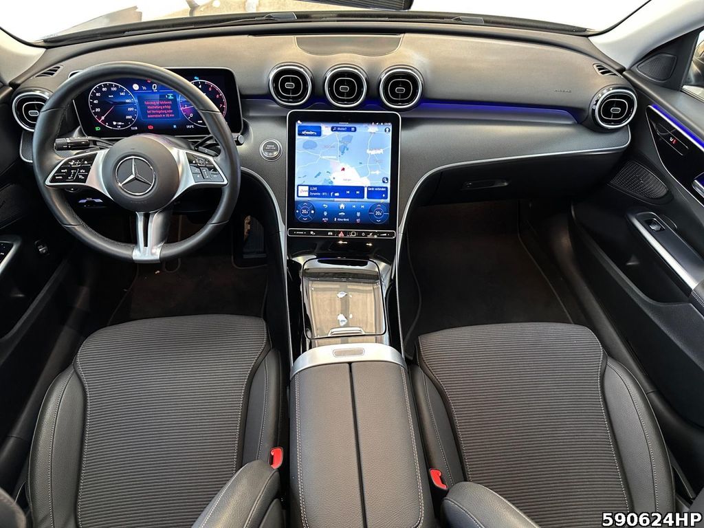 Mercedes-Benz C 200 2025