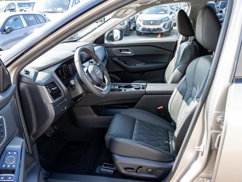 Nissan X-Trail 2025