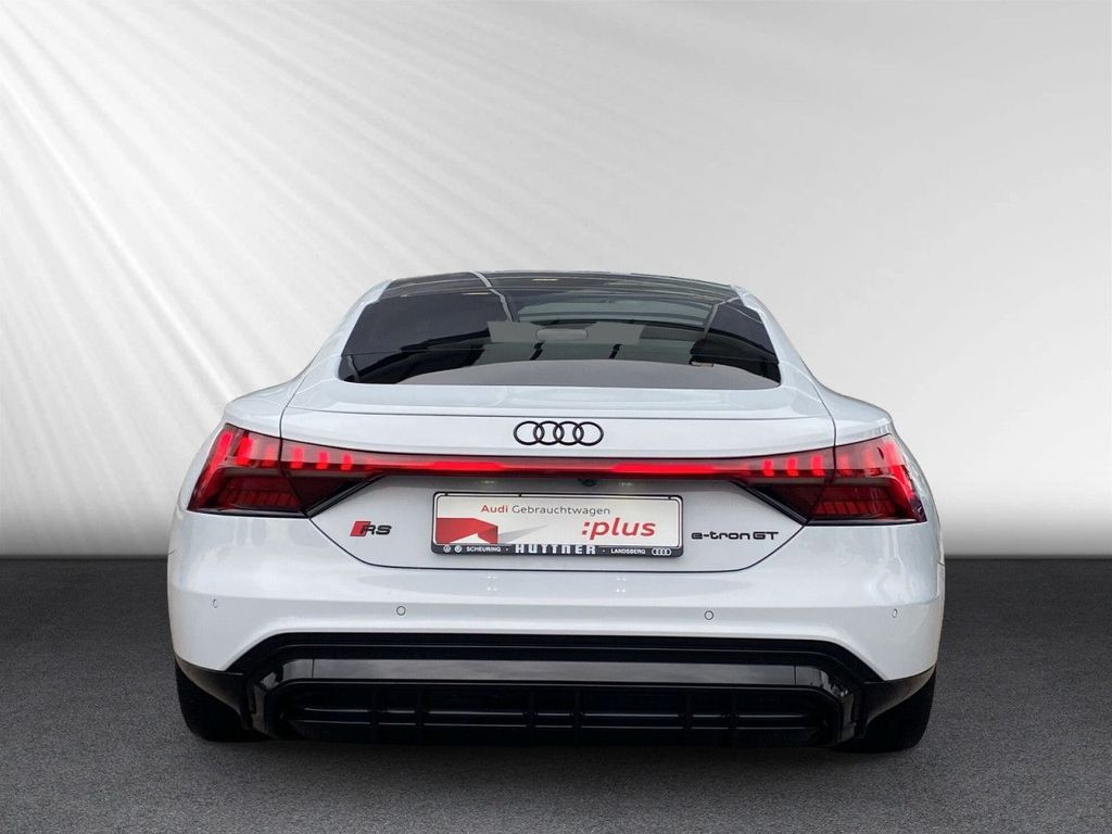 Audi RS e-tron GT 2022