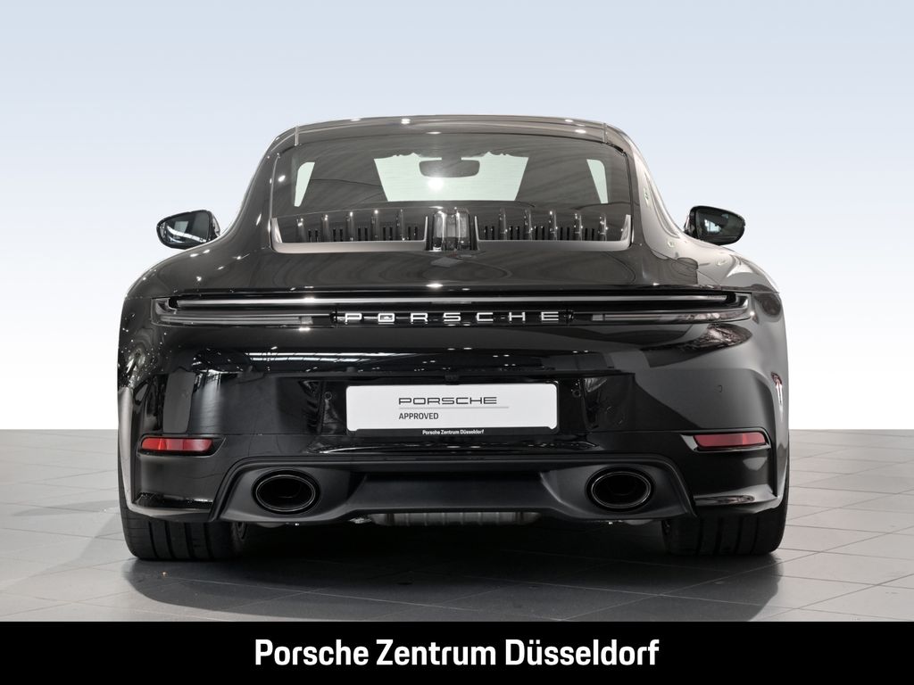 Porsche 992 2025