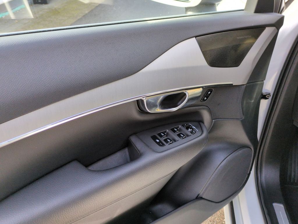 Volvo XC90 2021