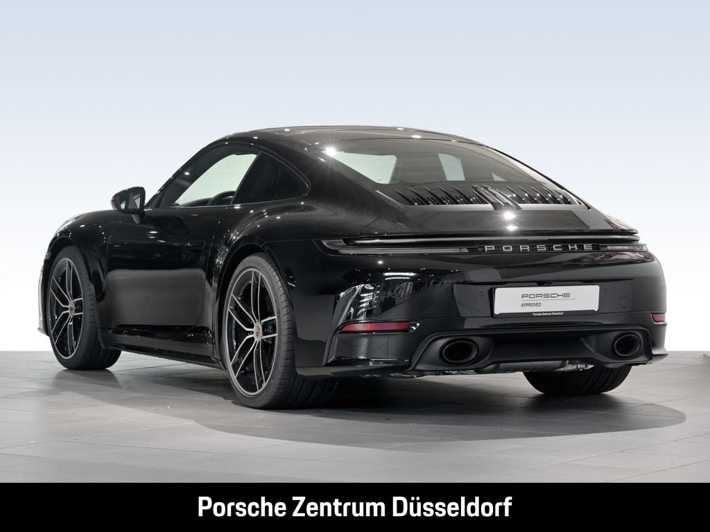 Porsche 992 2025
