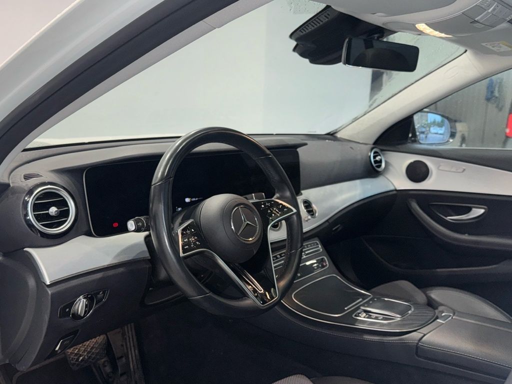 Mercedes-Benz E 300 2022