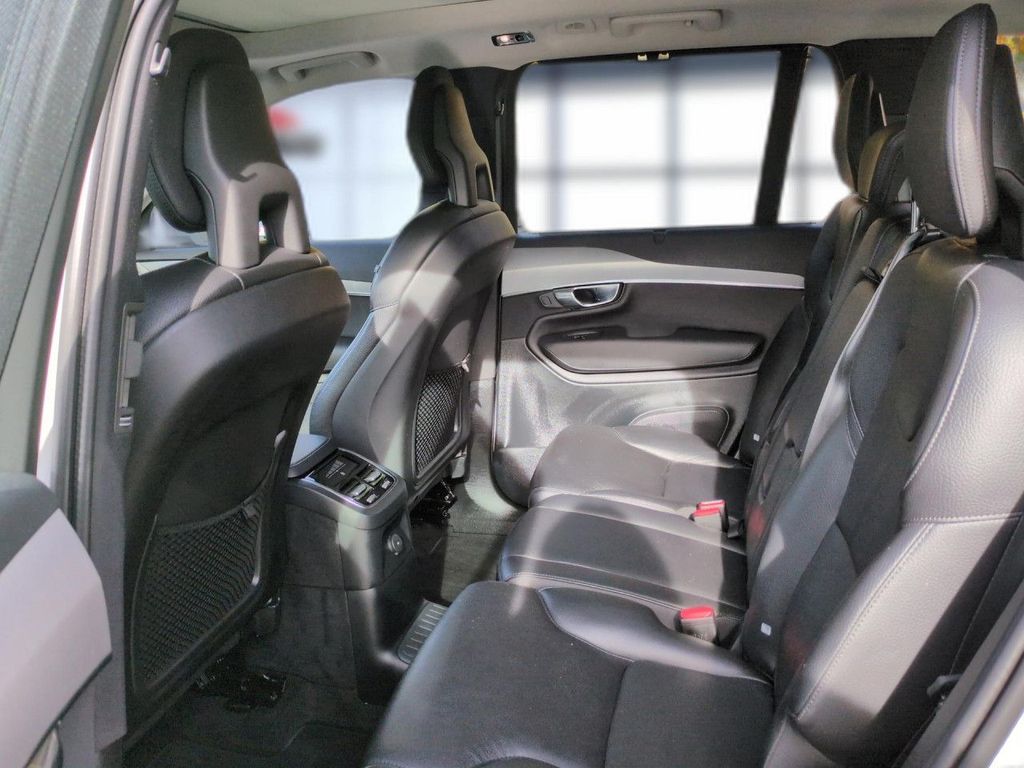 Volvo XC90 2021