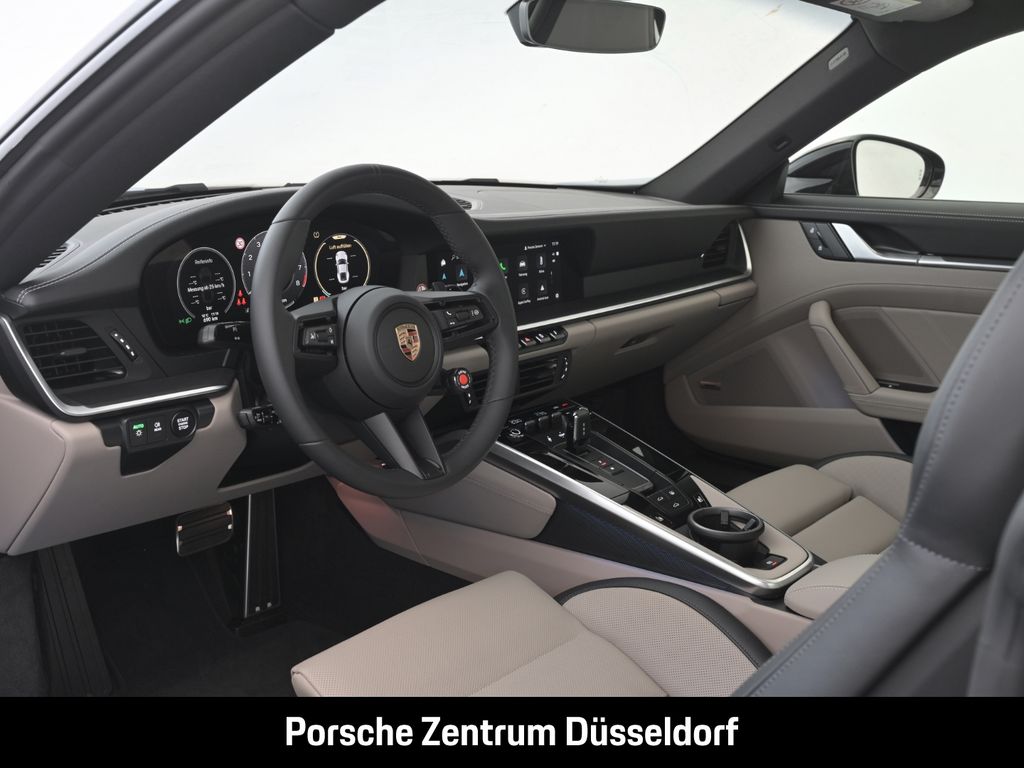Porsche 992 2025