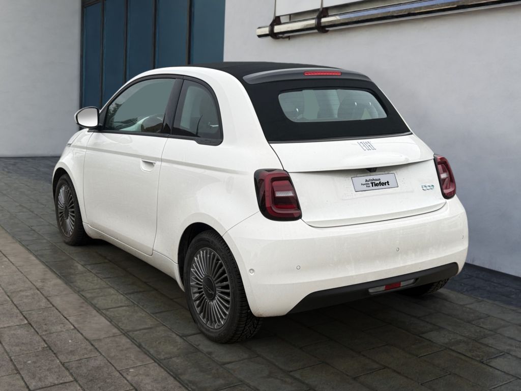 Fiat 500e 2023