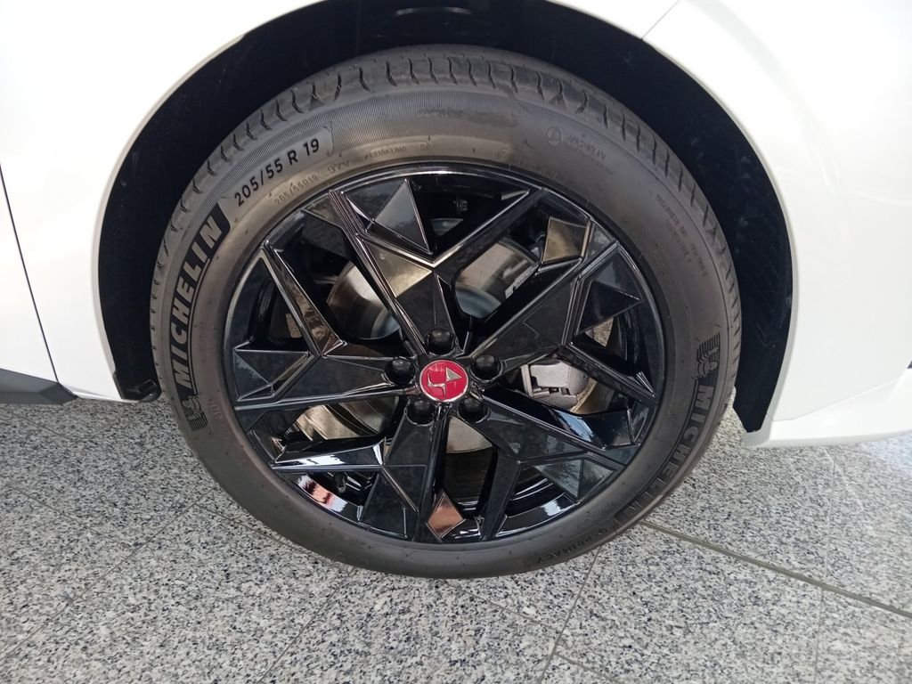 DS Automobiles DS4 2024