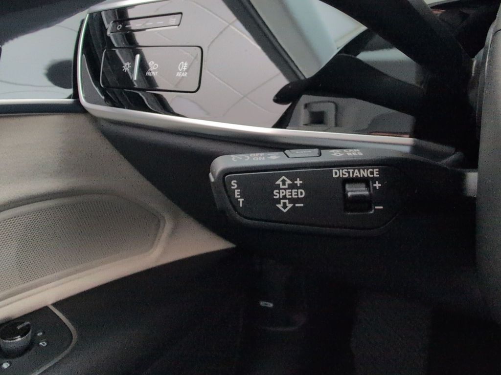 Audi A8 2023
