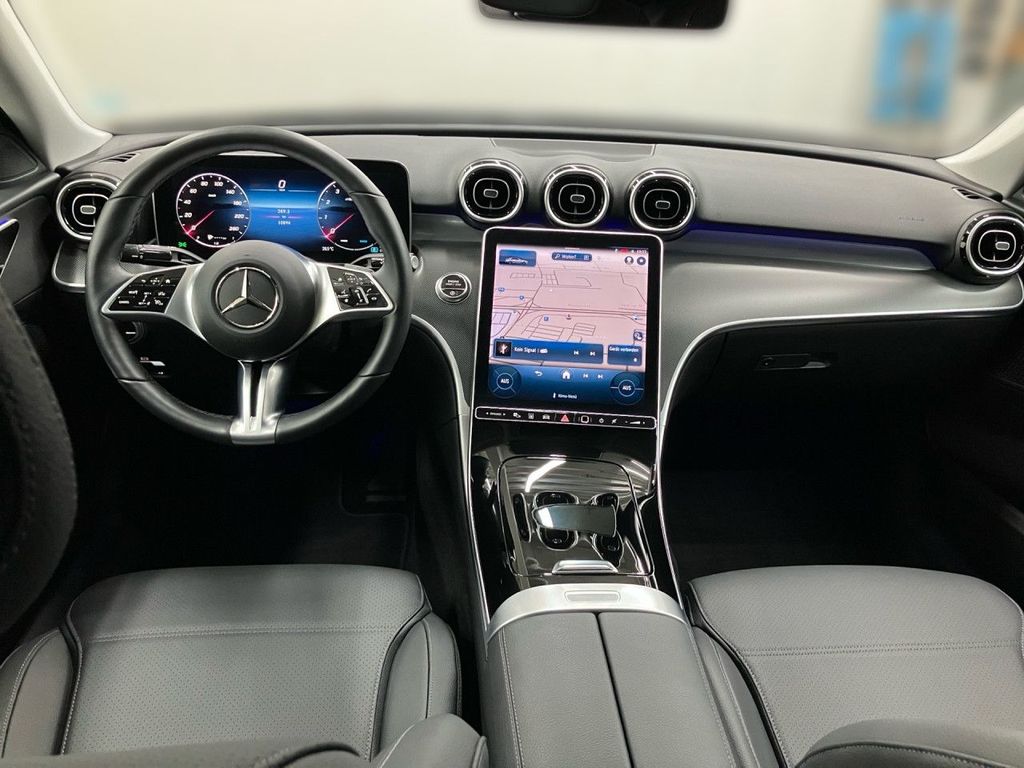 Mercedes-Benz C 200 2024