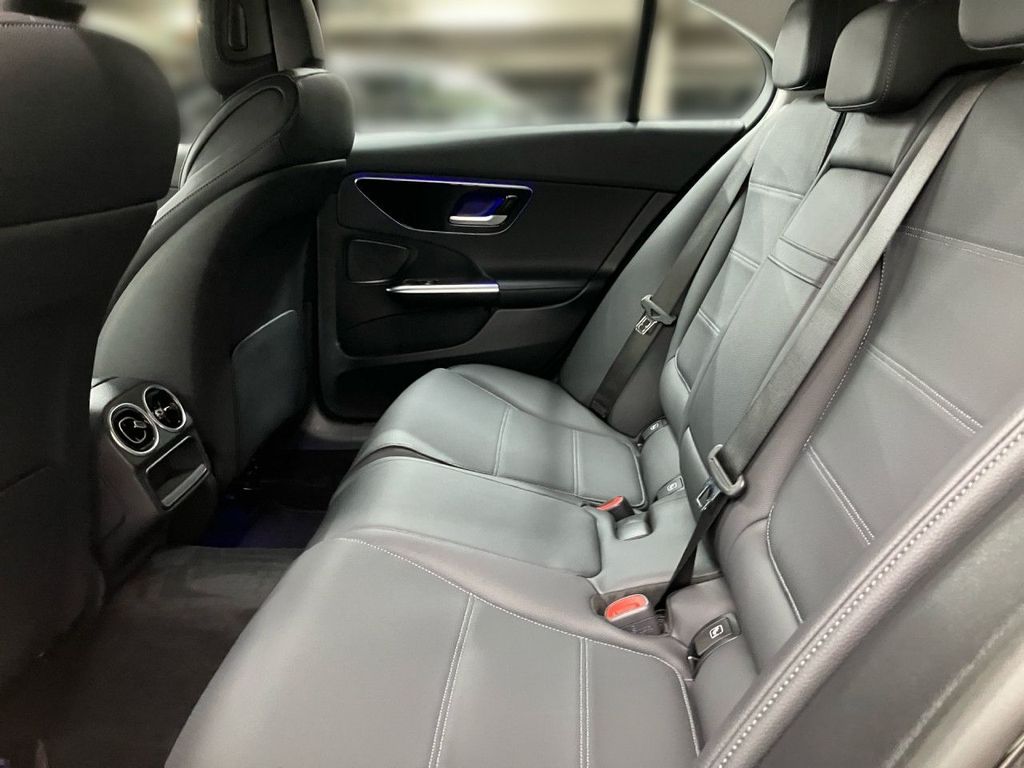 Mercedes-Benz C 200 2024