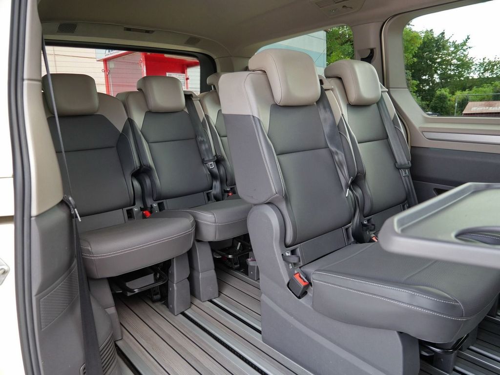 Volkswagen T7 Transporter 2024