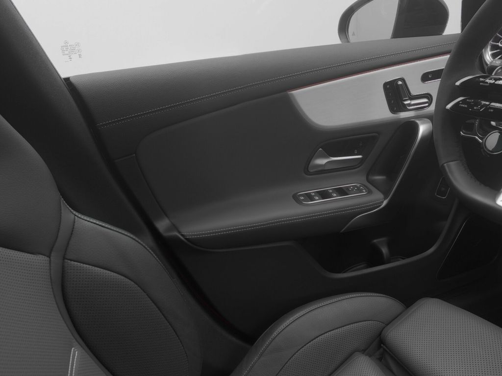 Mercedes-Benz CLA 45 AMG 2024