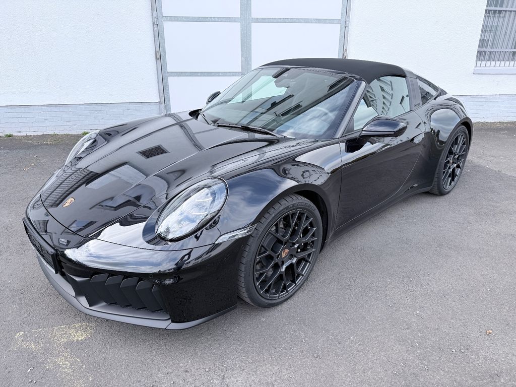 Porsche 992 2025