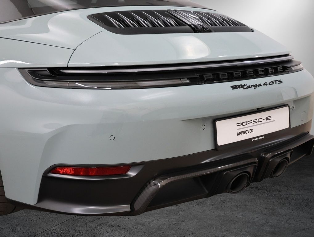 Porsche 992 2024