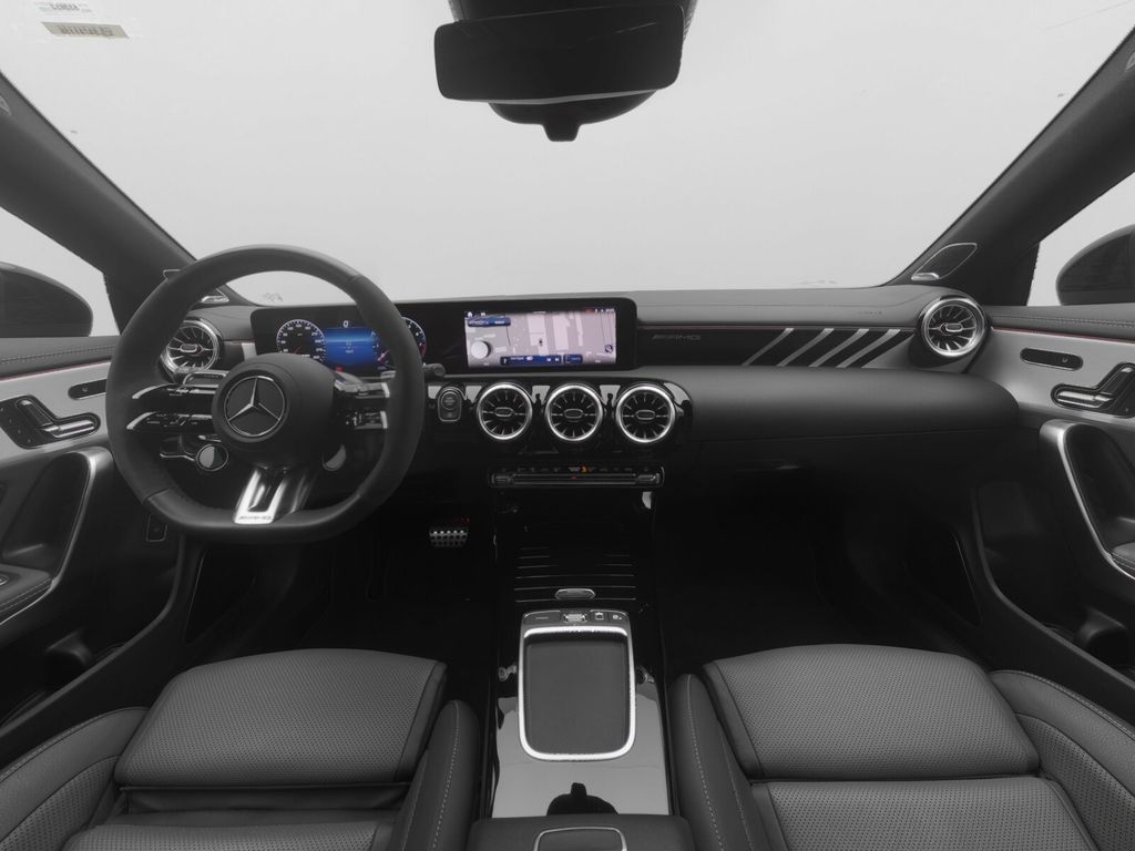 Mercedes-Benz CLA 45 AMG 2024