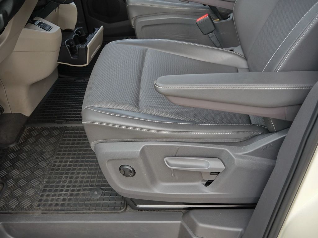 Volkswagen T7 Transporter 2024