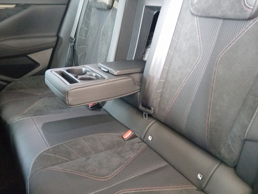 DS Automobiles DS4 2024