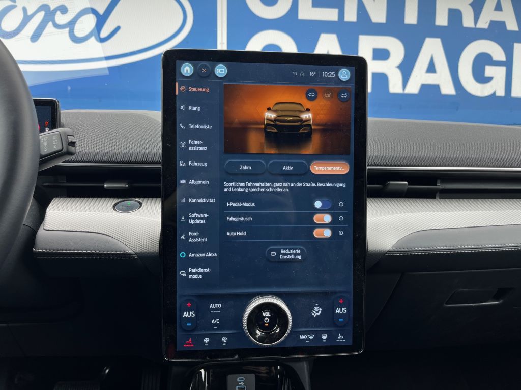 Ford Mustang Mach-E 2023